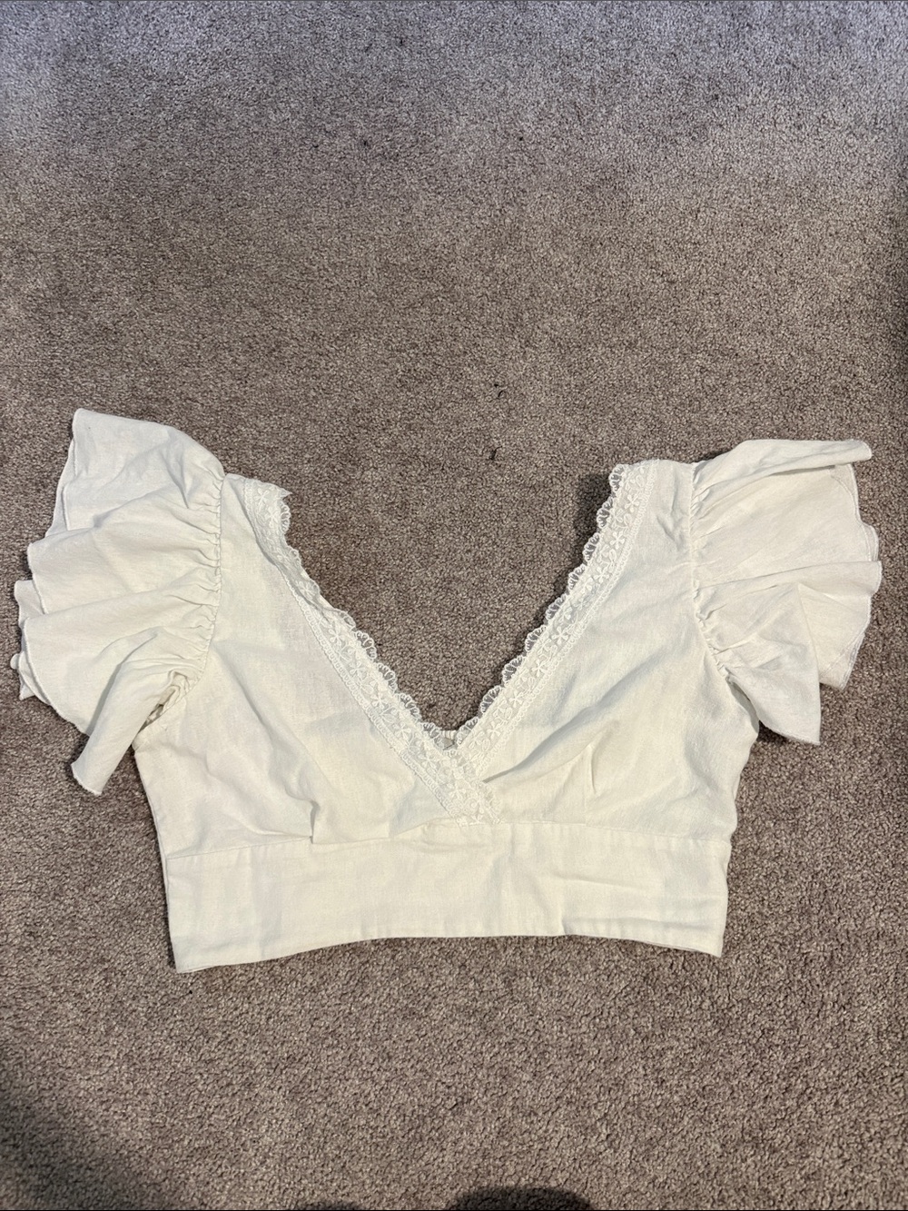 White Lace-Trim V-Neck Puff Sleeve Crop Top